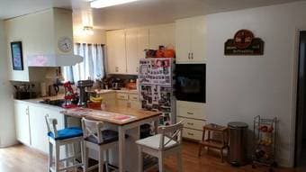 Gorgeous house with friendly housemates! 3