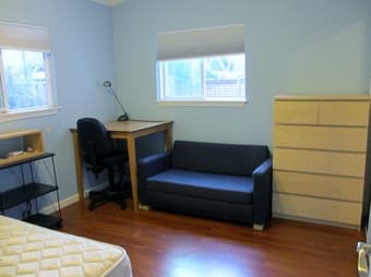 Room For Rent At Mountain View Close To Google 1