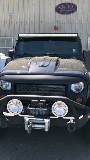 2011 Jeep Wrangler Sport Unlimited - Heavily Modified 3