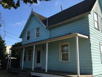 Room for rent in our 7 BD home! 1