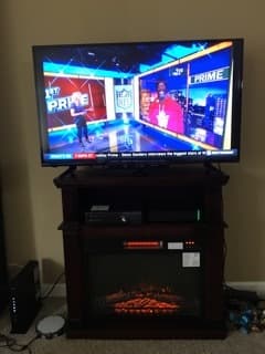 Eletric Fire place DecorHome/TV stand (Like new!) 1