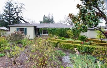 Fantastic housing with great roommates - the bomb dot com! 1