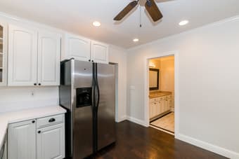 AWESOME roomie needed in our big Santa Clara home!$400 OFF FIRST MONTH 1