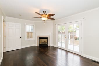 Large home, clean and respectful roommates. 3