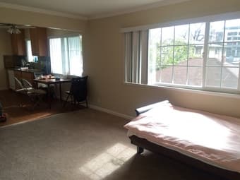位于Mountain View的San Antonio二室一厅的客厅出租 1