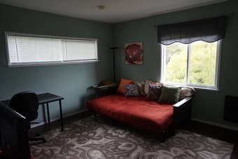 Fully Furnished cozy 2 bedroom,1 bath private unit in Redwood City 2