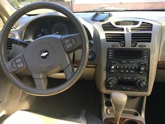 2004 Chevrolet Malibu LT sedan 3