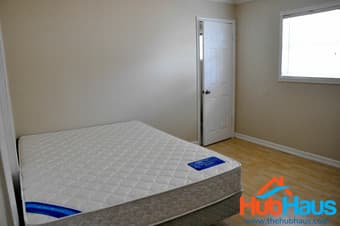 AWESOME roomie needed in our big Sunnyvale home!! 3