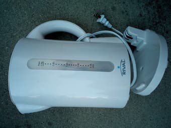Electric Kettle 1