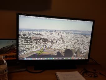 32 inch Samsung TV 1