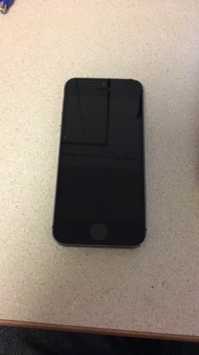 iPhone 5S (Verizon) 16GB 1