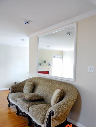 Diverse group of friends looking for an extra roomie! 1