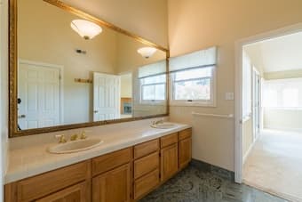 Awesome co-living house looking for a new roomie! 6br/4ba - $990 3