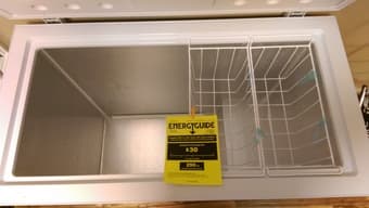 GE Freezer - 7.0 cu ft 2