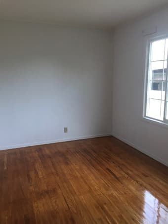 Beautiful furnished room for rent 1