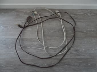 Hair blow-dryer, Hand vacuum and more 3