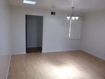 Come live with us in Mountain View! 2