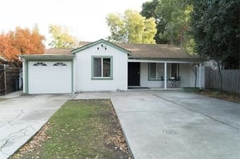 Looking for a great roommate to fill our open room in Palo Alto! 2