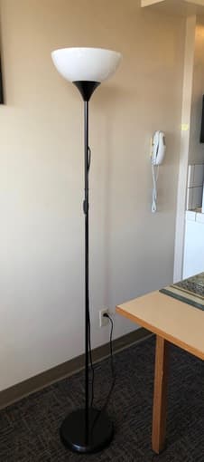 FLOOR LAMP 1