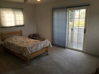 Need a room? Enjoy friendship?? 1