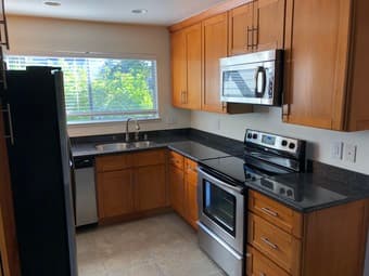 Room for rent in our 6 BD home! 3