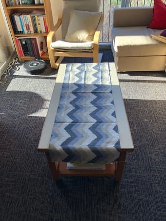 TABLE RUNNER 2