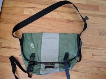 Timbuk2 Medium Laptop messenger bag 1