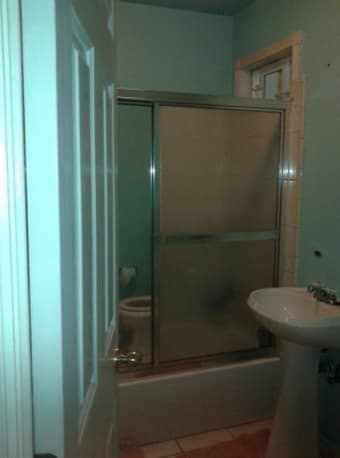Big room and amazing roommates--come meet us! 3