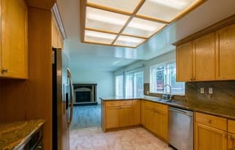 We're looking for our next housemate - $600 OFF FIRST MONTH 1