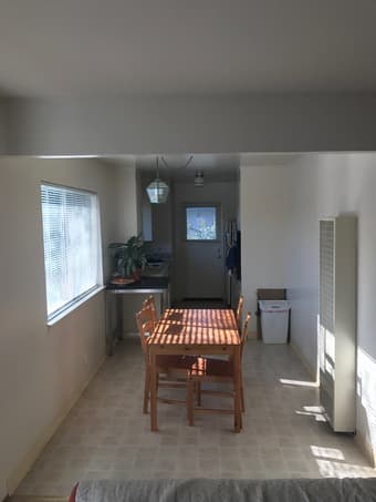 Spacious 1BR in Palo Alto (biking distance) $1700/month 1