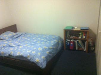 Subletting a room in EV March 12 - Mid June 2