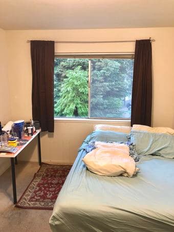 Palo Alto 2室1厅卧室转租，位置很好 1