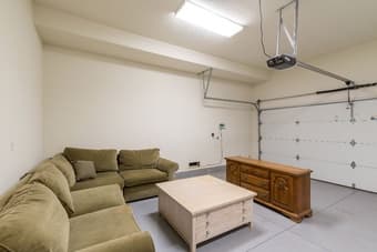Big room and amazing roommates--come meet us! 2