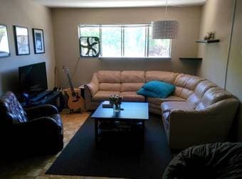 Very spacious room w/ensuite and walk-in closet (in 3br/3ba) 2