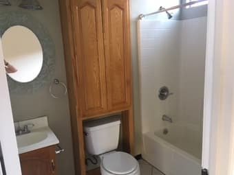 East Palo Alto studio, 400 sq ft, $2000/month including internet/util. 3