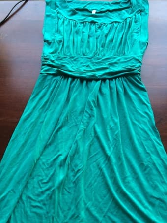 6 Dresses 1