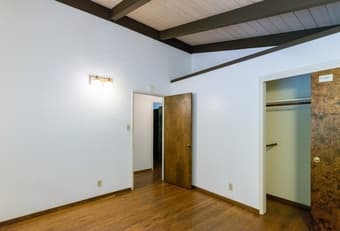 Check out our home! - Private bedroom in a beautiful place :) 3