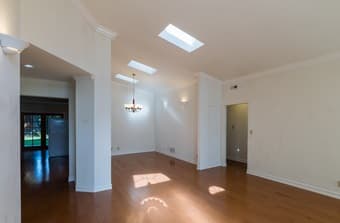 Looking for a housemate to share this awesome house! 2