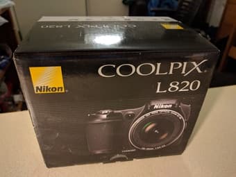 Nikon CoolPix L820 camera - like new 2