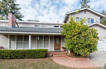 Looking for a housemate to share this awesome house! 1