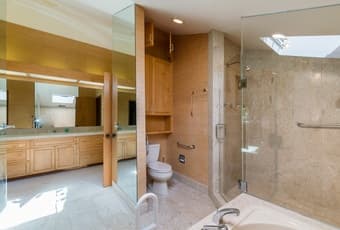 Be our roommate -- $1,175 1