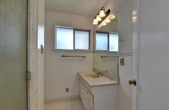 Looking for a fun roommate in our beautiful shared home! 2