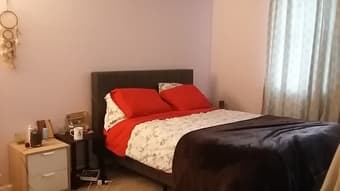Master bedroom and private bath in spacious 2 bed 2 bath-Palo Alto 1