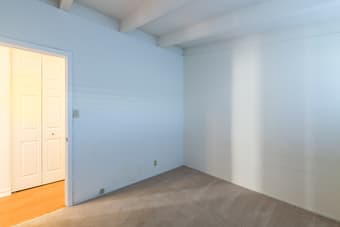 Be our next roommate! 1