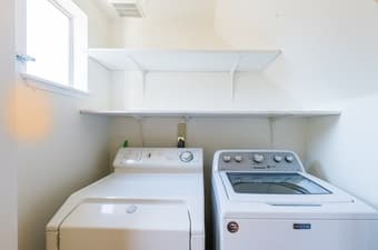 Be our next roommate! 2