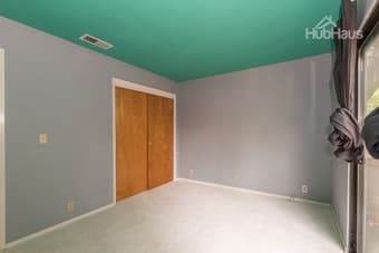 Your own private bedroom in an amazing house - come meet us! 2