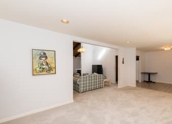 Working Bay Area professionals living together - Room available to ren 1
