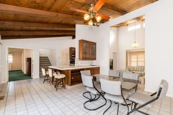 Working Bay Area professionals living together - Room available to ren 2
