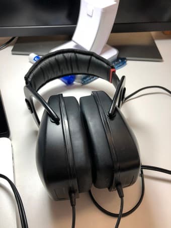 Noise Canceling Headsets 2