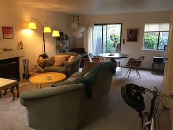 Large master bedroom w loft, private full bath, balcony, parking spot 3